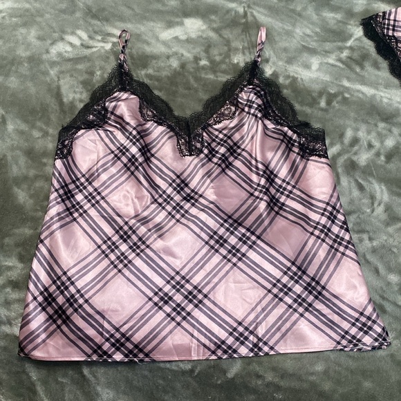 Victoria's Secret Pink Plaid  Sleepwear with Black Lace trim - Picture 2 of 5